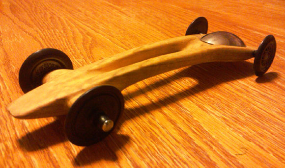 Aerodynamic Pinewood Derby Car