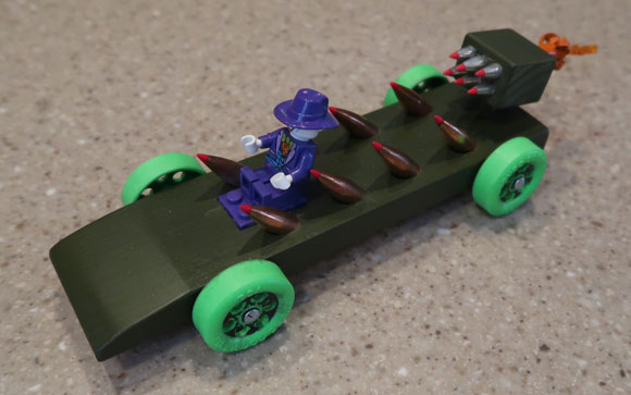 pinewood derby rocket launcher car